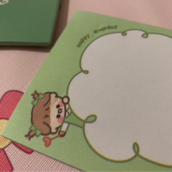 Green Mini Clipboard with Memo Pad - Picture 4 of 11